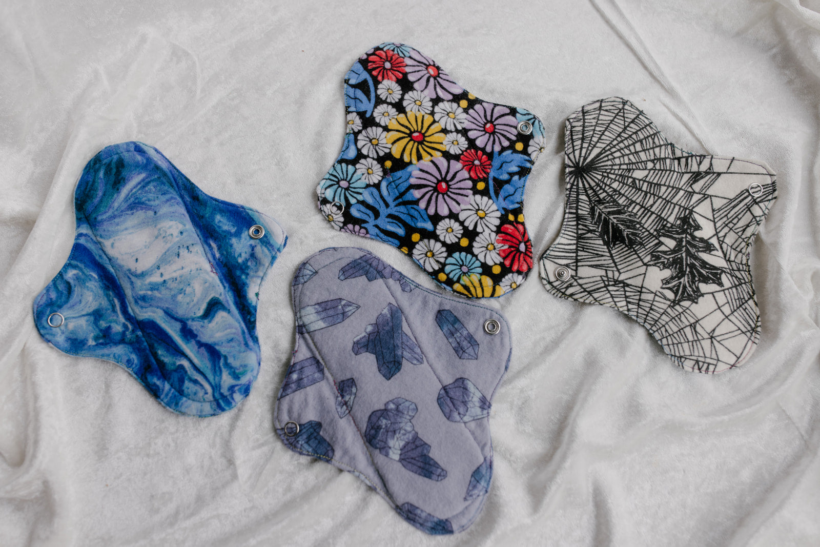 Organic Cotton Cloth Pads for Tweens – Soft, Sustainable & Non-Toxic