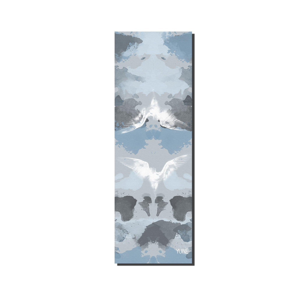 Larch Trekk Travel Yoga Mat – 5mm Reversible Non-Slip Lightweight Mat